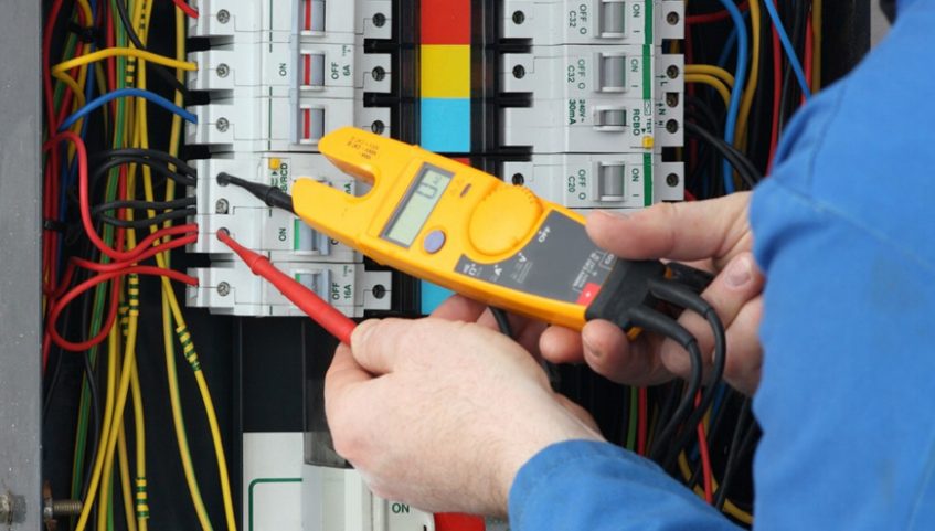 montreal-commercial-electrician